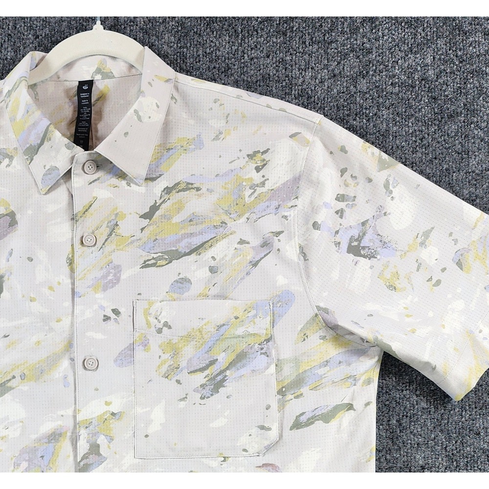 Lululemon Men's Abstract Gorpcore Resort Rare Camp Shirt Button Up Size M